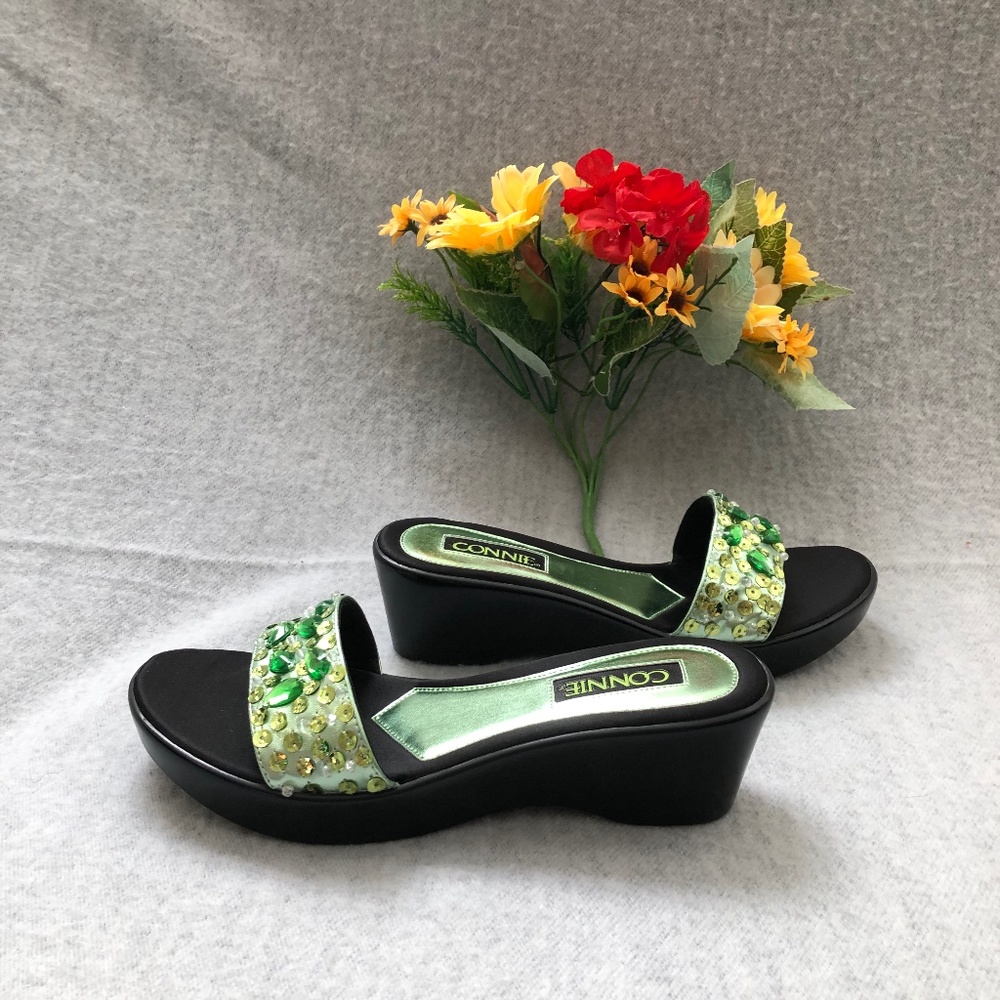 NWT - Lime Green & Black Jeweled Slide Sandals